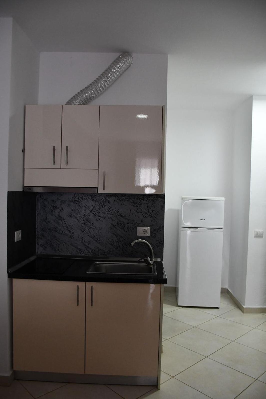 Shengjin Apartamente Antoni Kültér fotó